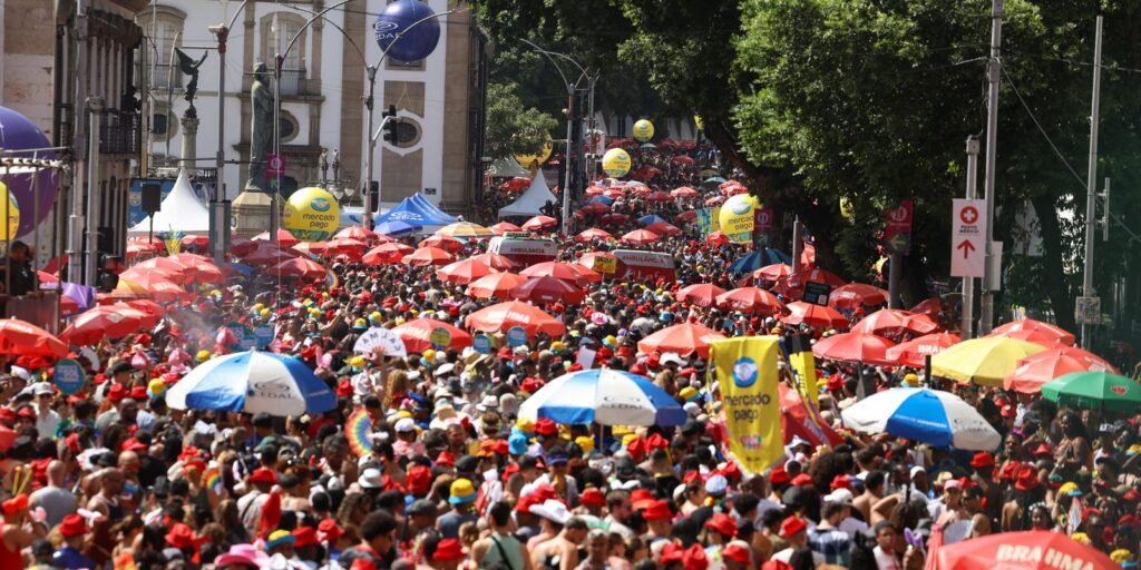 pm-do-rio-prende-mais-de-200-pessoas-durante-carnaval