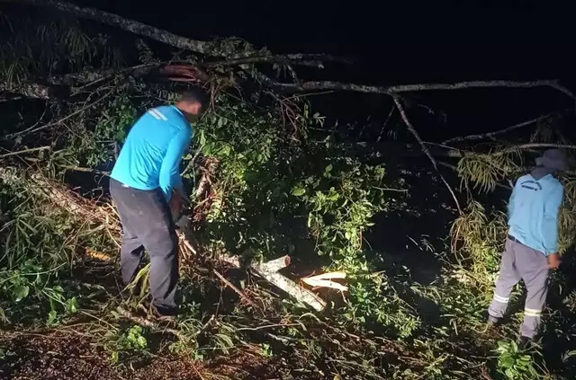 prefeitura-de-aquidauana-presta-socorro-a-turistas-que-ficaram-isolados-na-regiao-do-morro-do-paxixi