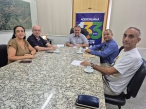 prefeitura-de-aquidauana-recebe-diretoria-da-paroquia-nossa-senhora-da-imaculada-conceicao-e-reforca-apoio-as-acoes-comunitarias