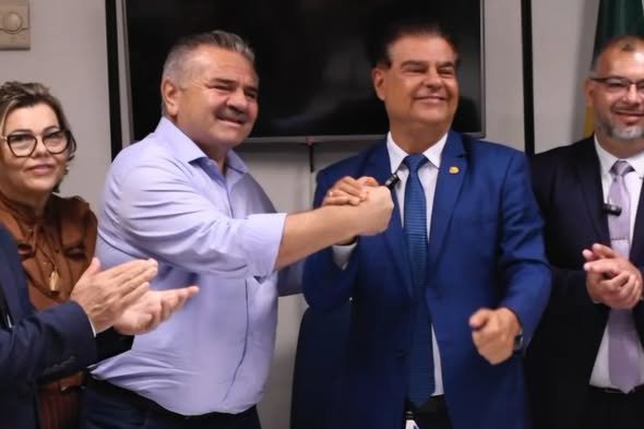 prefeito-mauro-do-atlantico-anuncia-r$-12,5-milhoes-em-emendas-para-aquidauana-durante-agenda-em-brasilia
