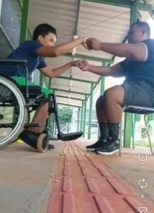 escola-marechal-deodoro-transforma-a-educacao-fisica-em-ferramenta-de-inclusao,-sob-o-comando-do-professor-rogerio