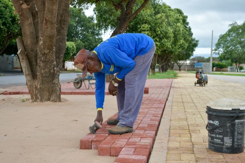 construcao-da-praca-da-giovani-avanca-e-transforma-a-lagoa-comprida-em-aquidauana