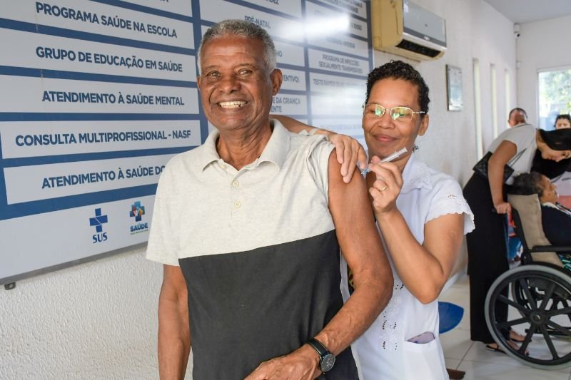 aquidauana-mobiliza-populacao-e-ultrapassa-870-doses-aplicadas-no-dia-d-de-vacinacao-contra-a-gripe