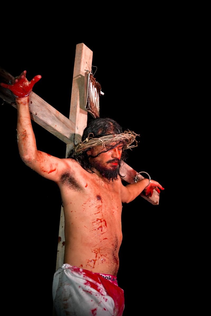 espetaculo-“paixao-de-cristo”-emociona-publico-e-lota-arena-da-av.-pantaneta-em-aquidauana