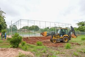 prefeitura-intensifica-limpeza-para-inauguracao-de-espaco-esportivo-em-aquidauana