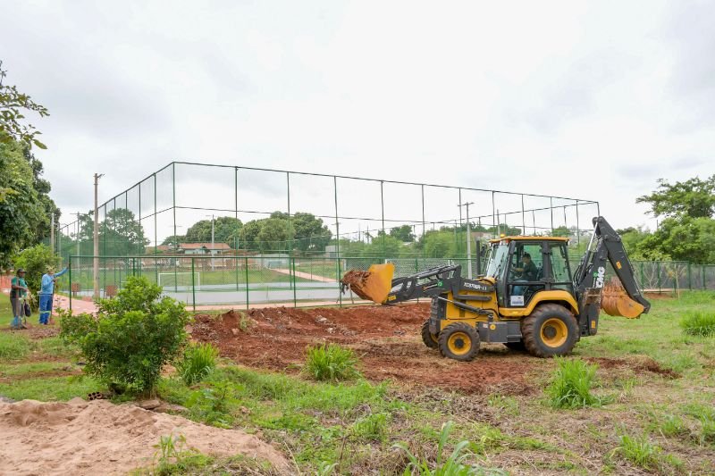 prefeitura-intensifica-limpeza-para-inauguracao-de-espaco-esportivo-em-aquidauana