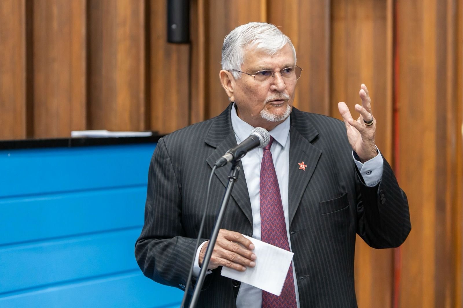 zeca-pede-reabertura-de-sala-e-professor-para-alunos-com-deficiencia-em-aquidauana