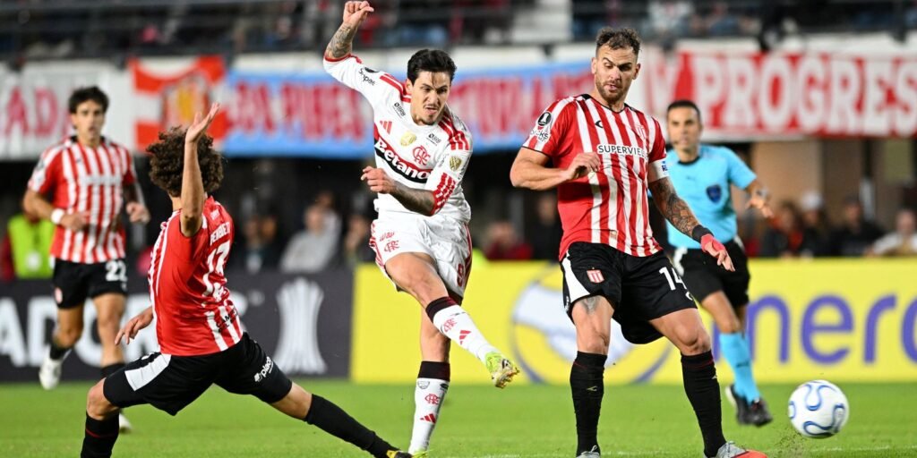 libertadores:-flamengo-segura-empate-com-estudiantes-na-argentina