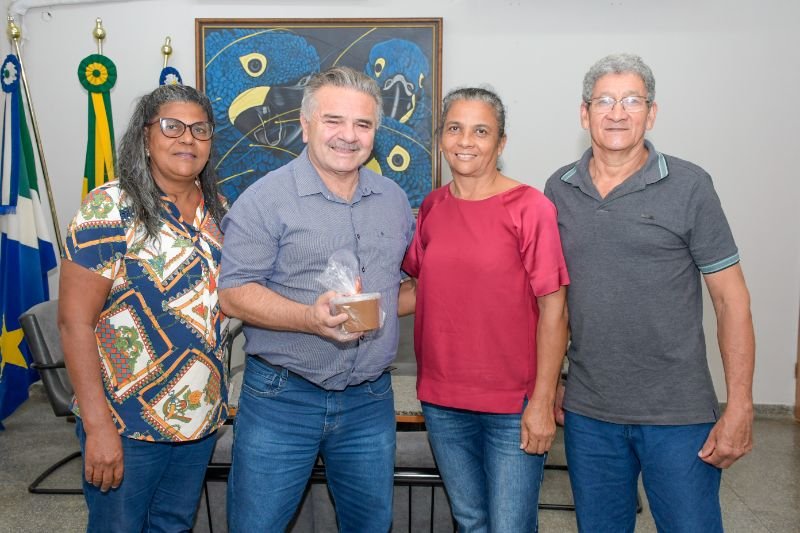 prefeito-de-aquidauana-se-reune-com-liderancas-quilombolas-para-discutir-melhorias-na-comunidade-furnas-dos-baianos