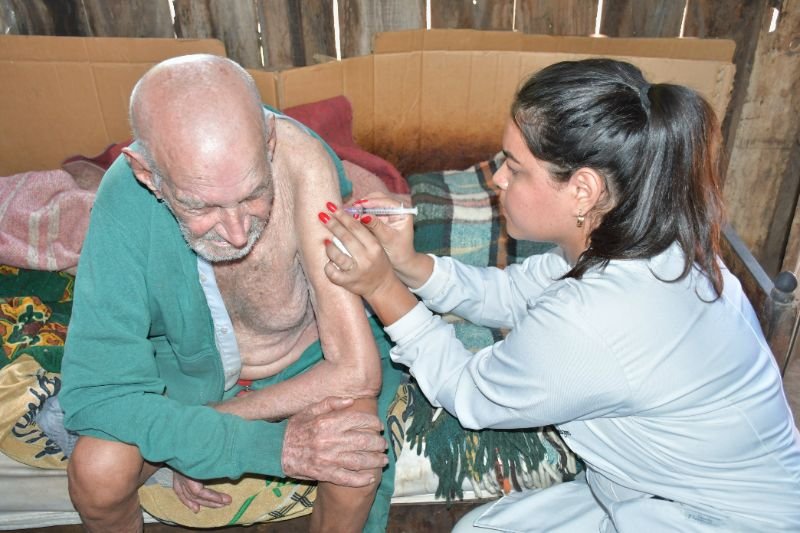campanha-de-vacinacao-contra-a-gripe-mobiliza-populacao-e-imunizacao-segue-disponivel-nas-esfs