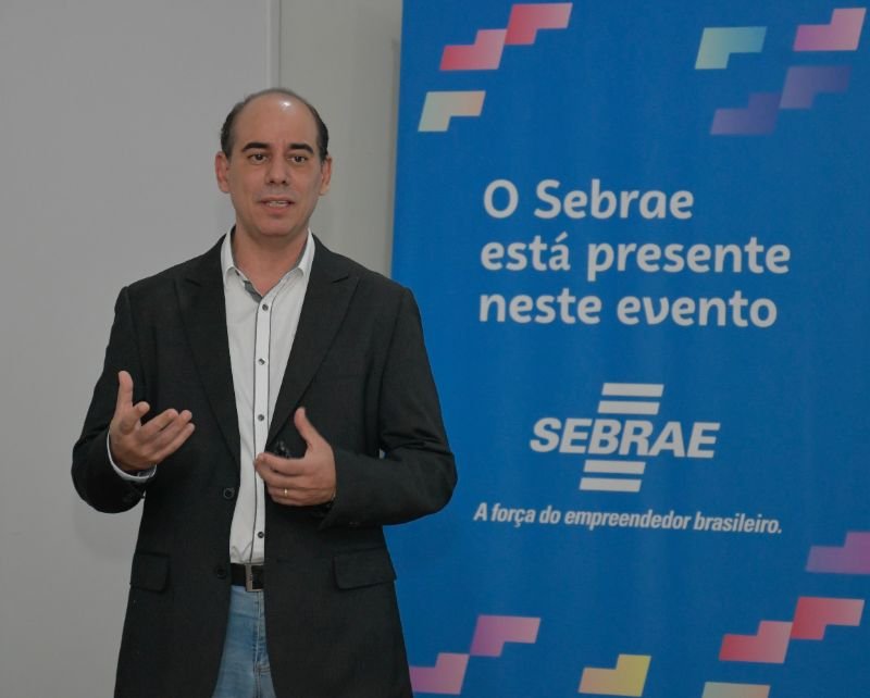 alunos-da-escola-cejar-participam-de-palestra-sobre-empreendedorismo-e-geracao-de-renda-em-aquidauana