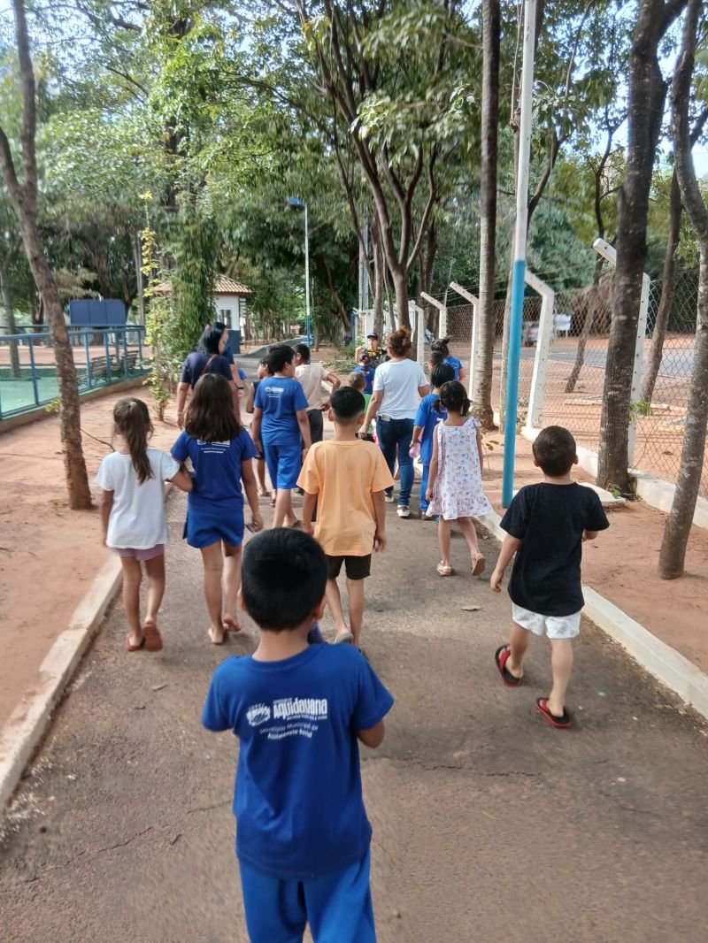 criancas-e-adolescentes-do-scfv-celebram-dia-mundial-do-meio-ambiente-com-atividade-educativa-na-lagoa-comprida