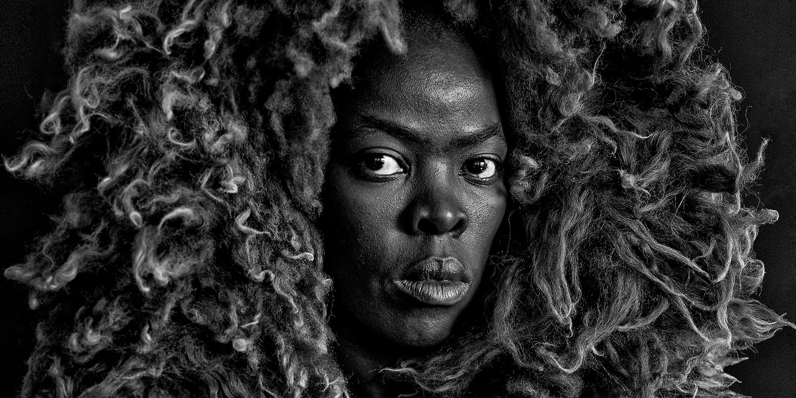 museu-de-arte-do-rio-exibe-mostra-da-sul-africana-zanele-muholi