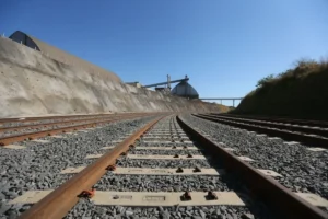rumo-e-mrs-aparecem-como-favoritas-na-disputa-por-concessao-ferroviaria
