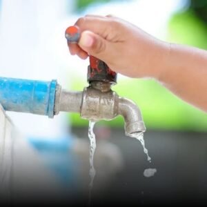 camara-aprova-projeto-que-pode-acabar-com-tarifa-minima-nas-contas-de-agua-e-esgoto;-medida-ainda-depende-do-senado