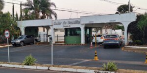moraes-suspende-visitas-a-bolsonaro-na-prisao-domiciliar
