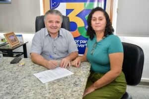 prefeitura-de-aquidauana-oficializa-doacao-de-area-para-construcao-da-sede-da-associacao-de-familiares-de-pessoas-com-autismo
