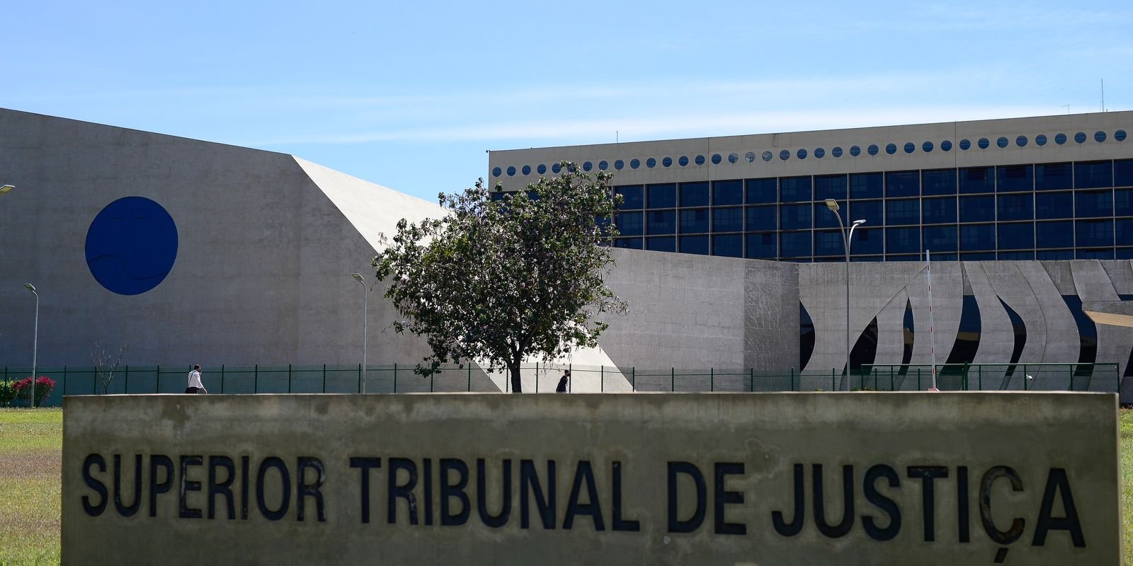 stj-libera retomada-de cobranca-de-dividas-do-grupo-manguinhos