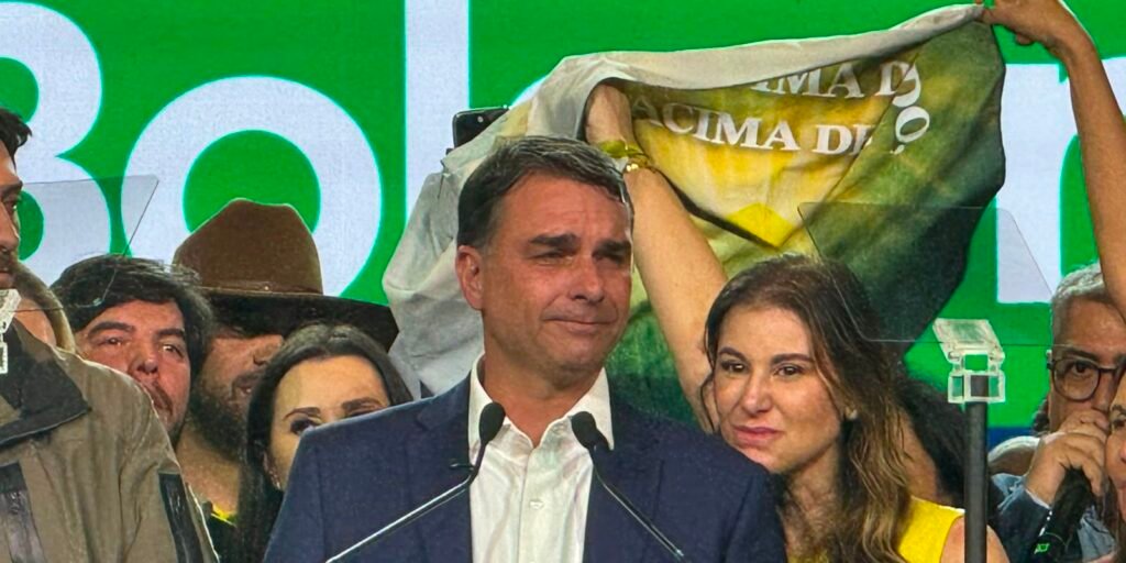 pl-oficializa-candidatura-de-flavio-bolsonaro-a-presidencia