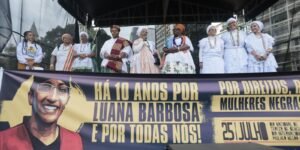 homenagem-a-luana-barbosa-marca-a-11a-marcha-das-mulheres-negras-em-sp