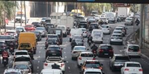com-greve-de-ferroviarios,-usuarios-de-trens-enfrentam-transito-em-sp
