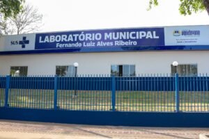 aquidauana-entrega-laboratorio-municipal-reformado-e-ampliado-com-investimento-de-r$-1-milhao