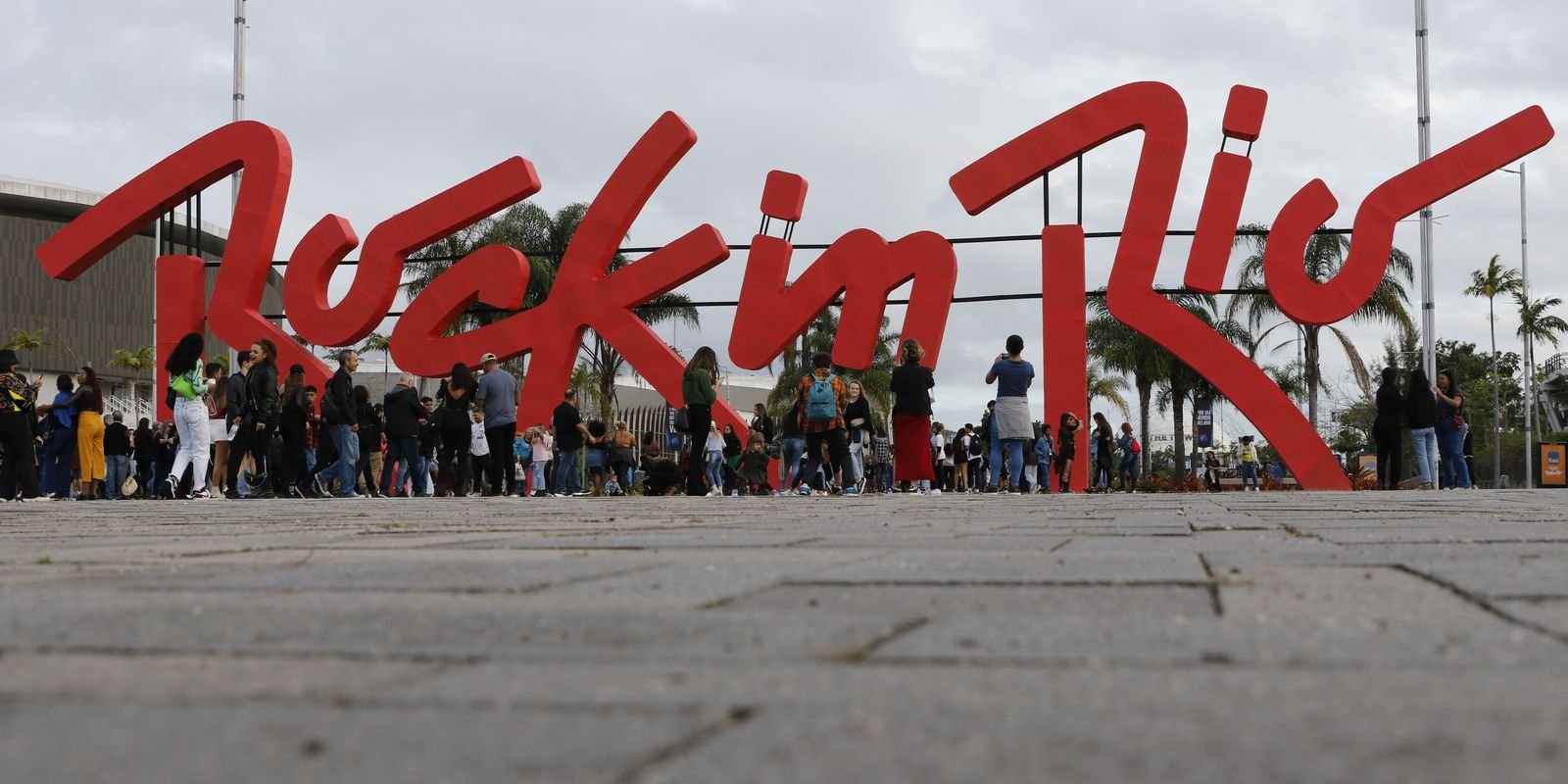 rock-in-rio:-seguranca-tera-mais-de-7-mil-agentes,-alem-de-drones