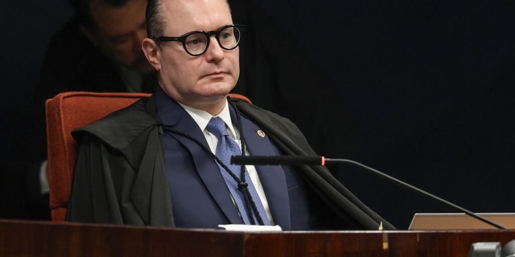 dallagnol-expoe-sigilo-fiscal-de-zanin,-que-pede-responsabilizacao