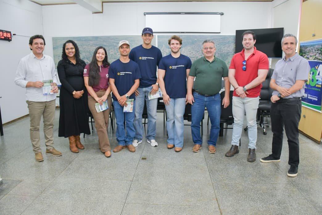 prefeitura-de-aquidauana-recebe-comissao-da-xxiii-semana-agronomica-da-uems