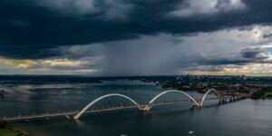 defesa-civil-emite-alerta-de-tempestade-e-rajadas-de-vento-no-df