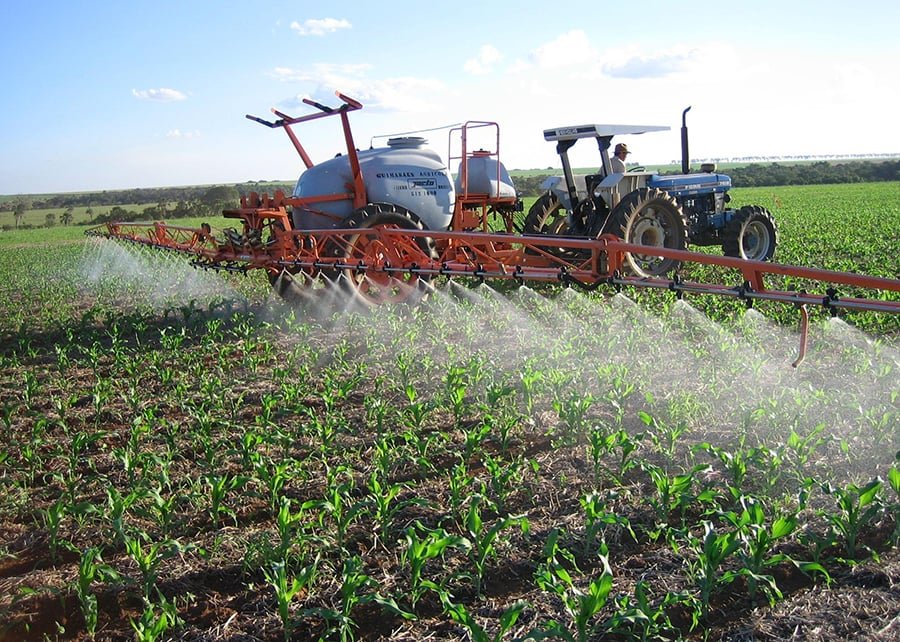 novo-metodo-da-embrapa-estima-pegada-hidrica-de-herbicidas-ate-116-vezes-maior-na-cana-de-acucar