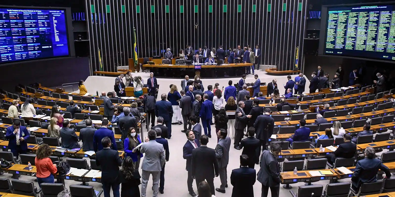 representacao-de-parlamentares-negros-segue-baixa,-diz-pesquisadora
