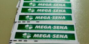 mega-sena-acumula-para-r$-100-milhoes;-confira-os-numeros-sorteados