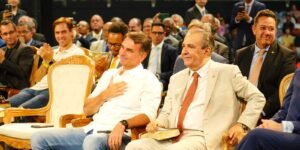 flavio-passa-domingo-reunido-com-prefeitos-e-vereadores-de-sao-paulo