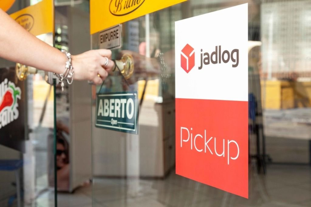 jadlog-amplia-rede-de-coletas-e-chega-a-5.500-pontos-de-atendimento-no-brasil