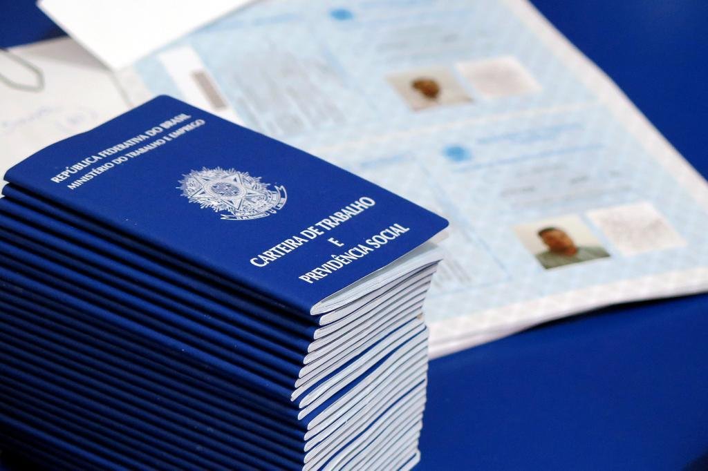 fim-da-escala-6×1-pode-elevar-custos-de-producao-em-r$-267-bilhoes,-alertam-entidades